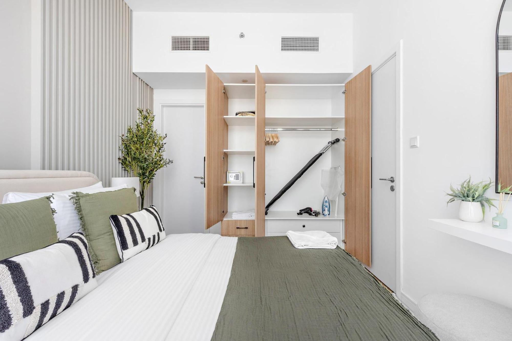 Silkhaus Modern 1Bdr In Oasis Near Masdar City Park Abu Dhabi Exterior photo